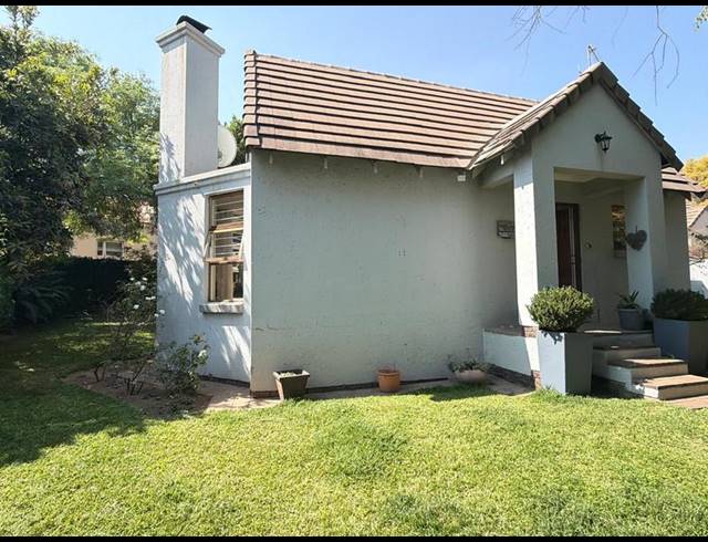 2 BEDROOM CLUSTER FOR SALE IN DOUGLASDALE
